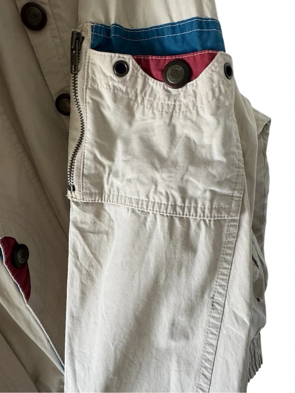 Gant Vintage Beige Sailing Windbreaker with Blue and Burgundy Trim - L